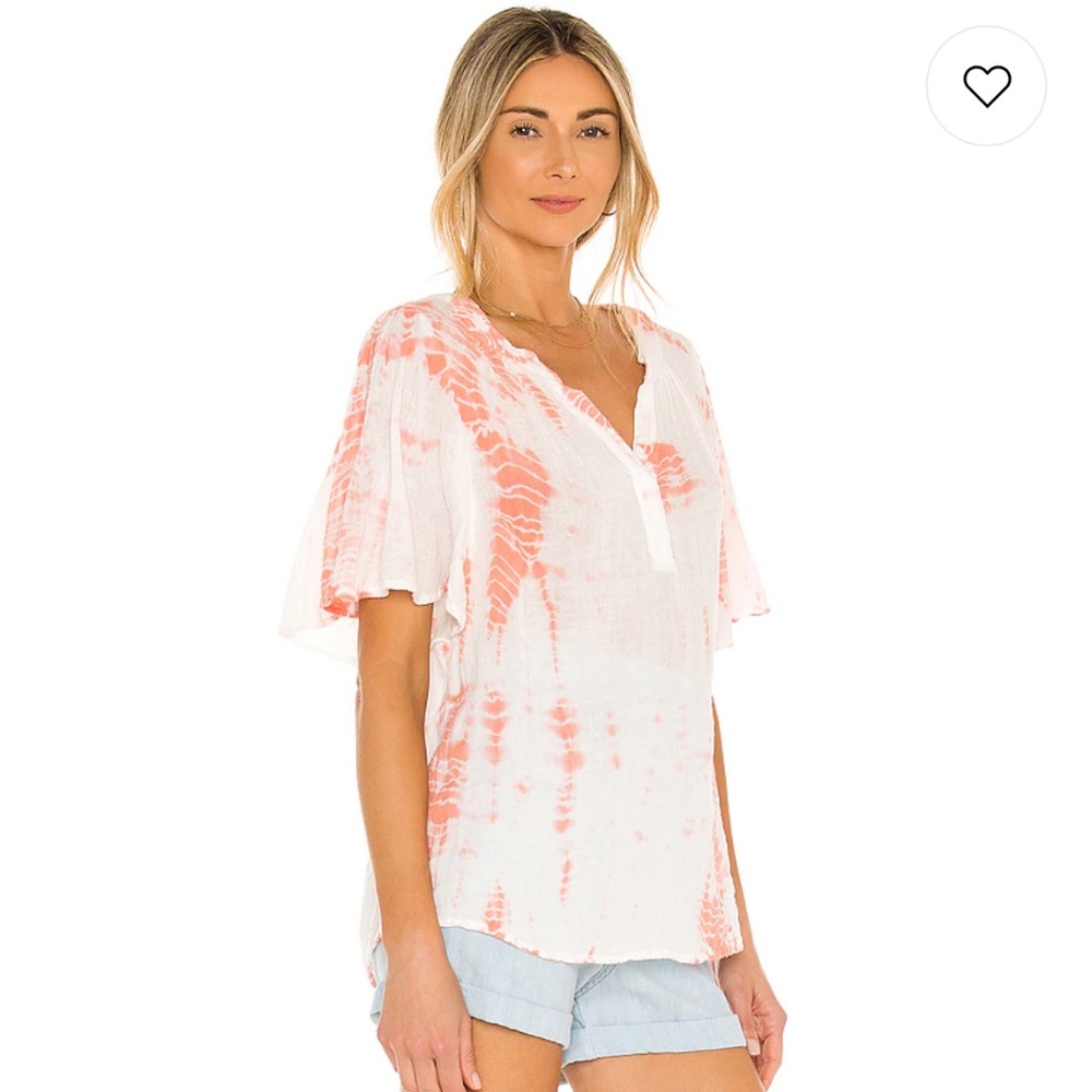 MICHAEL STARS KAMALA FLUTTER SLEEVE POPOVER TOP IN FRESCO, SIZE SMALL - Picture 2 of 4
